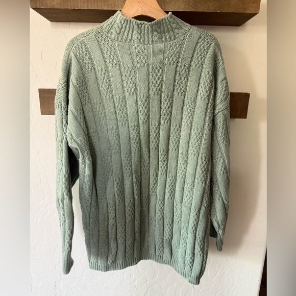 Vintage|Cozy Pastel Sage Green Cable Knit Sweater,fisherman style•••oversized - Picture 6 of 9